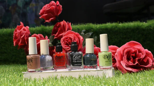 6 Nail Paints